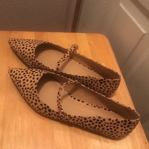 Flats - Picture 2 of 2
